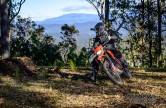 KTM 390 Adventure R and 390 Enduro R Review –...
