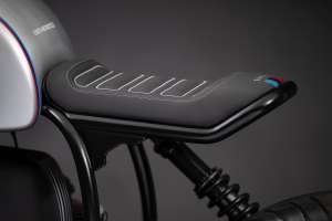 Custom BMW R100R by Earth Motorcycles