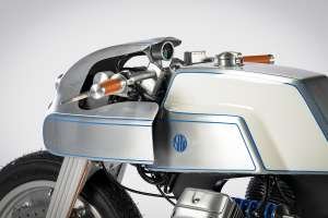 Aviaton-themed Moto Guzzi Breva café racer by ShifCustom