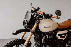 Custom Triumph Scrambler 1200 XE by Erne's Euromotos