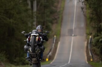 BMW R 1300 R, R 1300 RS & R 1300 RT ridden &#...