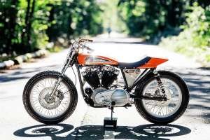 Harley Sportster restomod by Motonaut