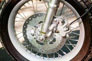 Harley Sportster restomod by Motonaut