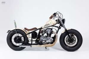 Kawasaki W650 hardtail bobber by Deus ex Machina