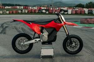 Stark VARG SM electric supermoto