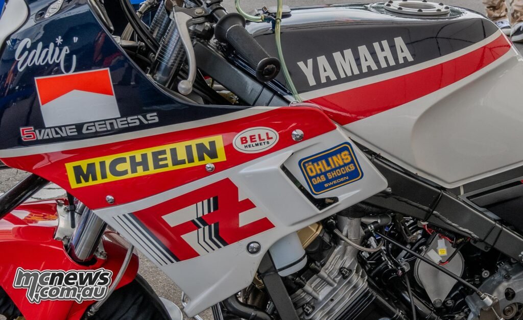 Reinforced and braced steel chassis of the Yamaha FZ750 0U45 designed for stability on Daytona’s high-speed banking.