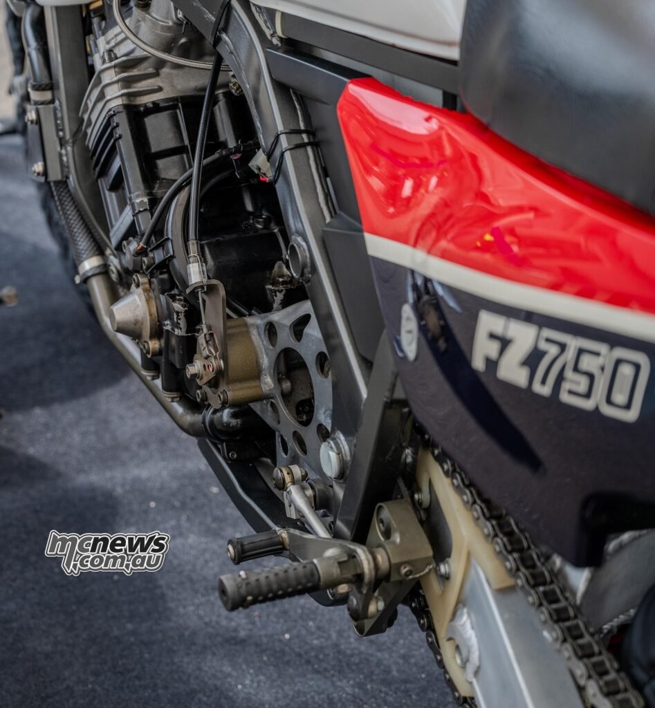 When was the last time a factory Superbike looked this raw? Lawson’s 0U45 was a weapon.