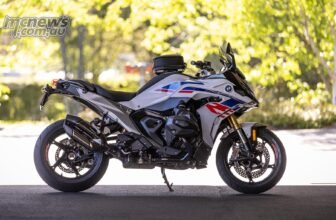BMW R 1300 RS Review – Sports-Tourers are ba...