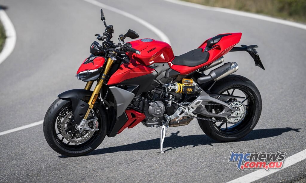 Ducati Streetfighter V2 S