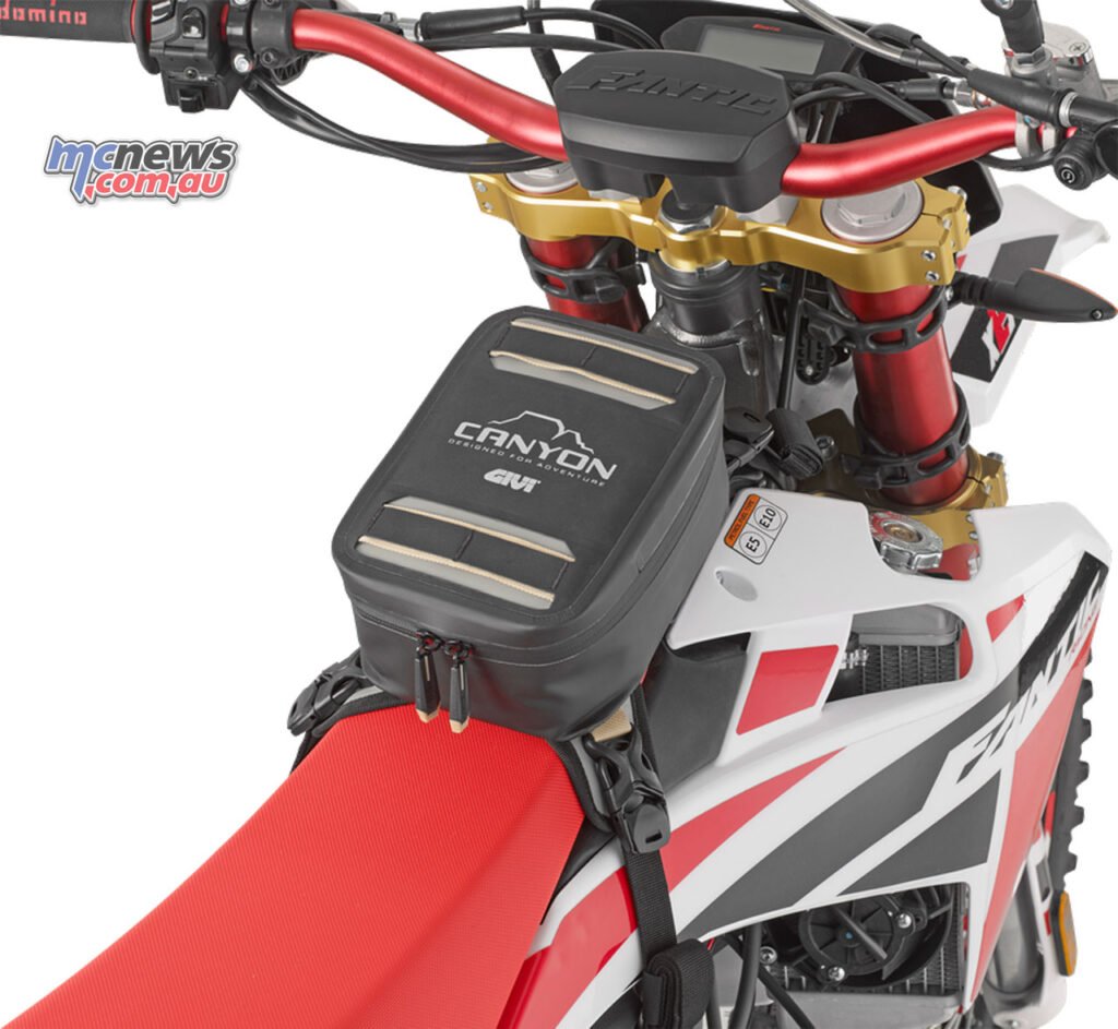 GIVI GRT Canyon Tank Bag With Buckle Straps - 3 Litre