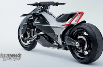 Honda unveil new EV Outlier concept at Japan Mobil...
