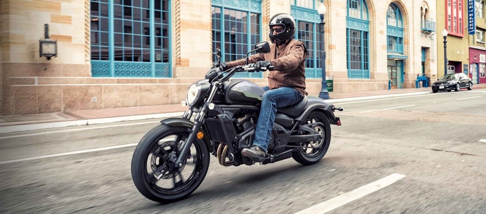 A view of Kawasaki's big seller: The Vulcan S Cruiser!  Media sourced from Kawasaki. 