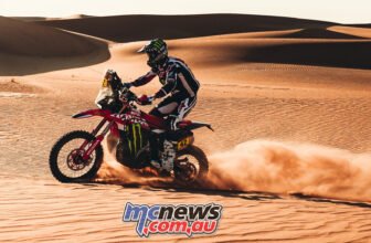 Broken collarbone can’t stop Sanders at Daka...