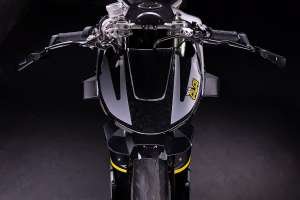 Futuristic Royal Enfield Guerrilla 450 concept build by Autologue Design