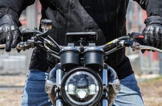 Road Tested: Saint Unbreakable 12 oz Motorcycle Je...