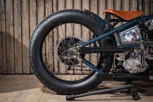 S&S Cycle Knucklehead board tracker by Infinity Inc.