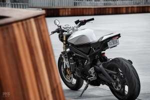 A sharp new suit for the Triumph Street Triple by Redeemed Cycles