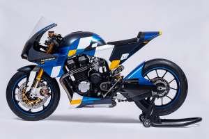 Modern Honda CB750 café racer by Carriero Corse