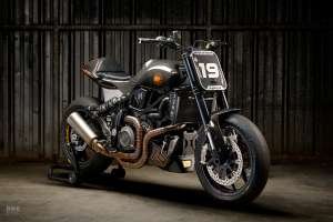 Indian FTR street tracker by Freeride Motos
