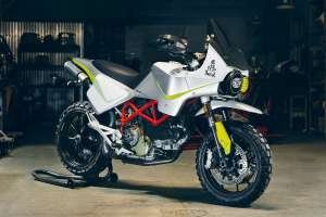 Dakar Look: Walt Siegl restyles the Ducati Hypermotard