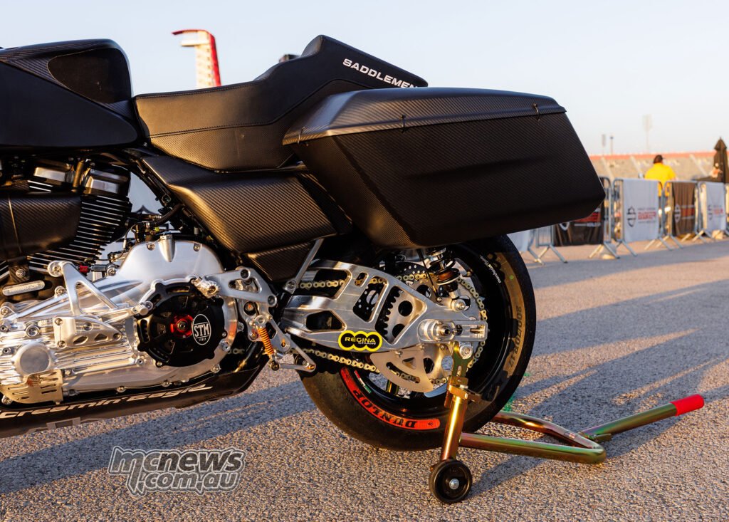 Dunlop racing tyre fitted to a Harley-Davidson Bagger World Cup race motorcycle