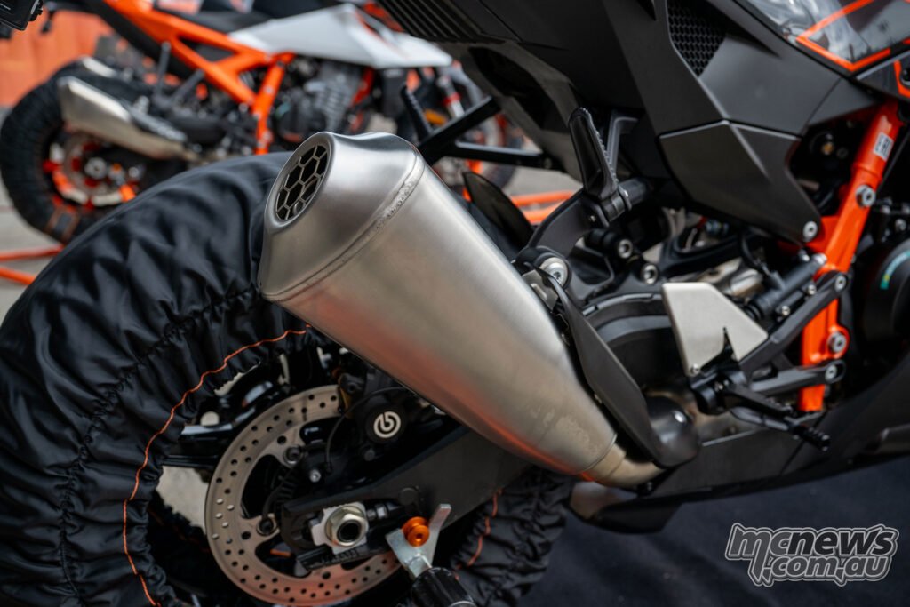 KTM 990 RCR exhaust detail and lower fairing