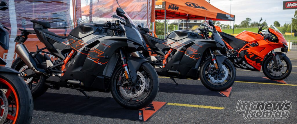 KTM 990 Duke R and 990 RCR road and track review at SMSP