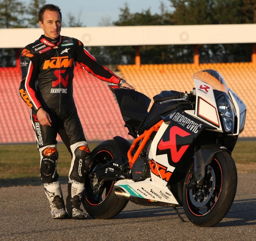 Jeremy McWilliams with the original KTM RC8R