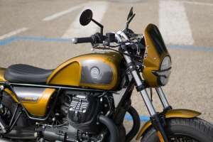Officine Rossopuros Moto Guzzi V9 Bobber 14