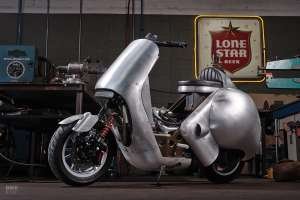 Turbocharged Vespa GT 200 with handmade bodywork